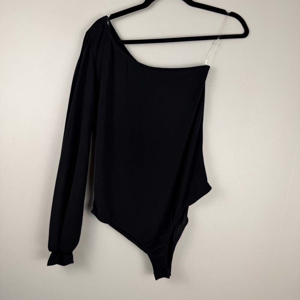 EE:Some One Shoulder Bodysuit Women's Medium Black Fitted Stretch Casual Top